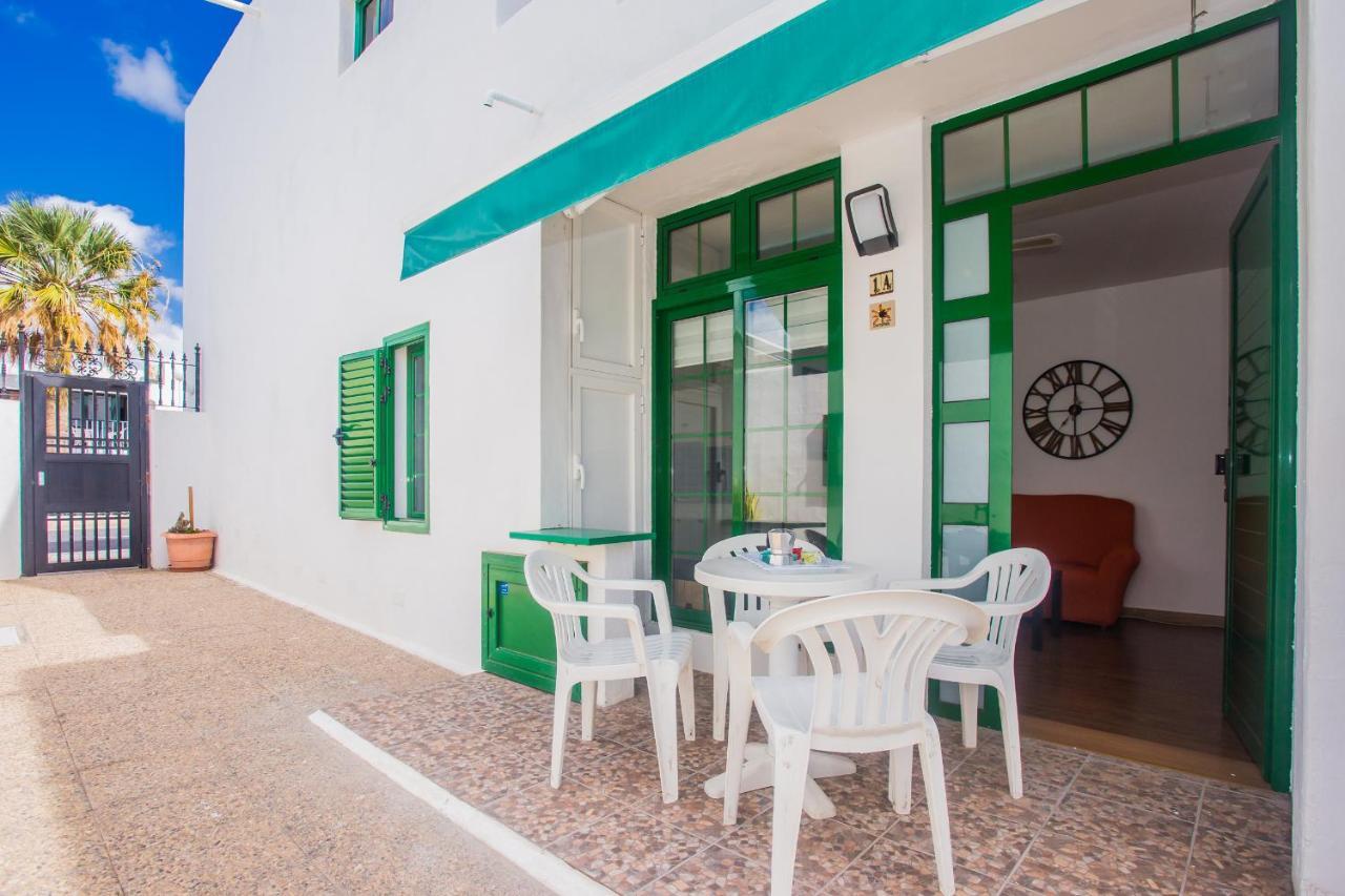 Apartamentos Haria En Puerto Del Carmen Tías Zewnętrze zdjęcie